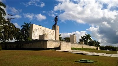 Santa Clara_Che Mausoleum und Denkmal